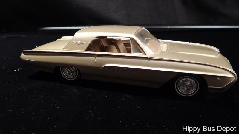 1963 Ford Thunderbird T bird Sports Coupe in Rose Lilac Metallic 