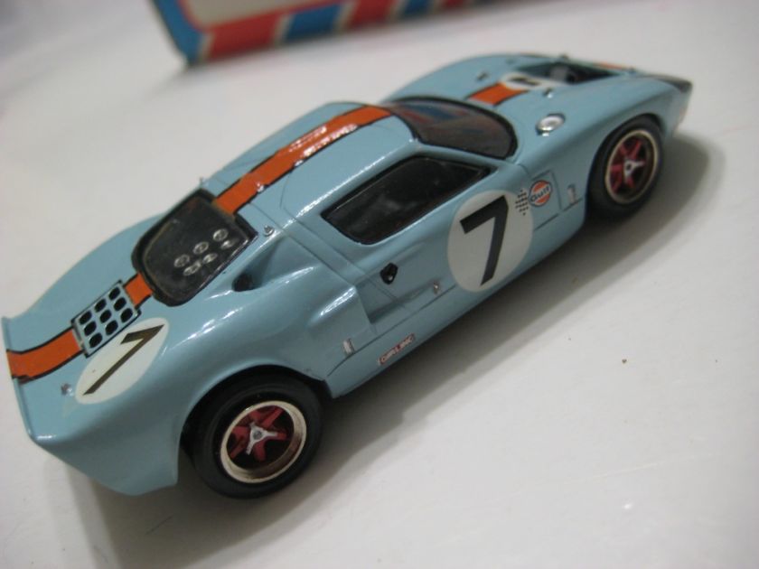 Record Pro Built Ford GT40 LeMans 69 Resin 143 Kit NIB  