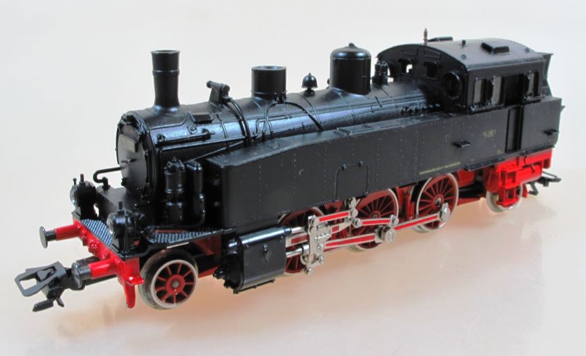 Marklin HO Scale Tank Loco Class 75 057 Steam Loco Ep.III VINTAGE 