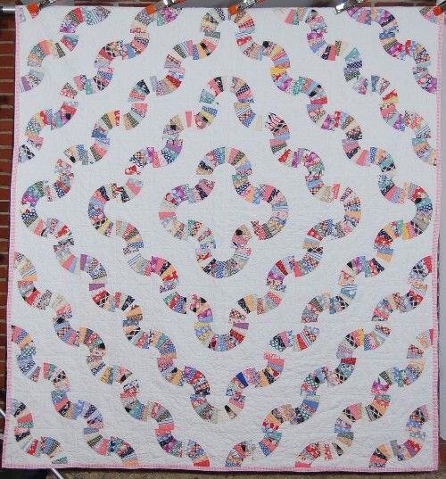 DAZZLING 30s Snail Trails Concentric Fans Antique Quilt  