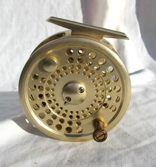 Beautiful White River 78 Fly Reel it is a 7/8wt line Fly Reel 