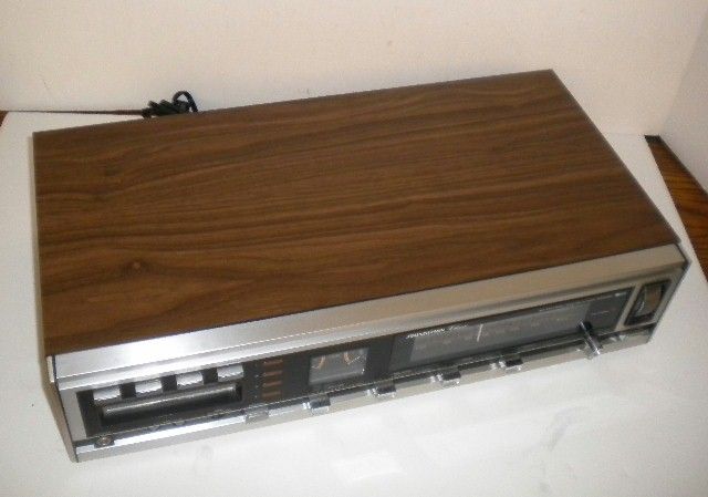   Classic Compact Am/Fm Stereo Receiver & Eight 8 Track # 5425 Design C