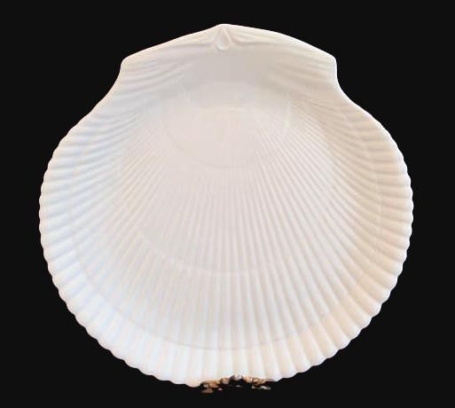 Wedgwood NAUTILUS Collection Shell Dinner Plate  