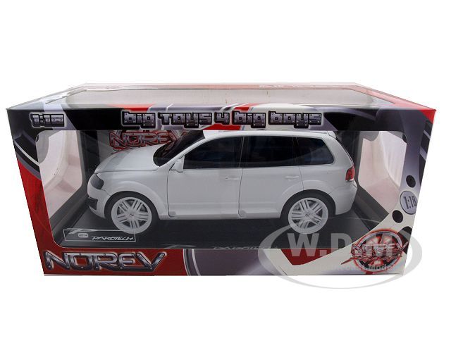 VOLKSWAGEN TIGUAN P24 PAROTECH WHITE 118 NOREV DIECAST  