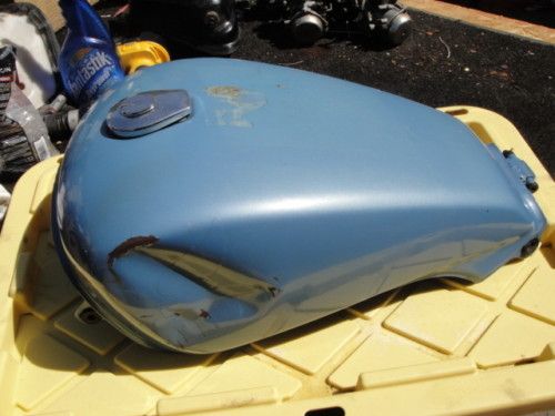 86 HONDA VF1100 VF1100C V65 MAGNA FUEL GAS TANK #B62  