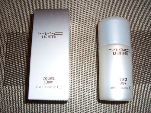 MAC COSMETIC LIGHTFUL ESSENCE SERUM 30 ML FULL SIZE NIB  