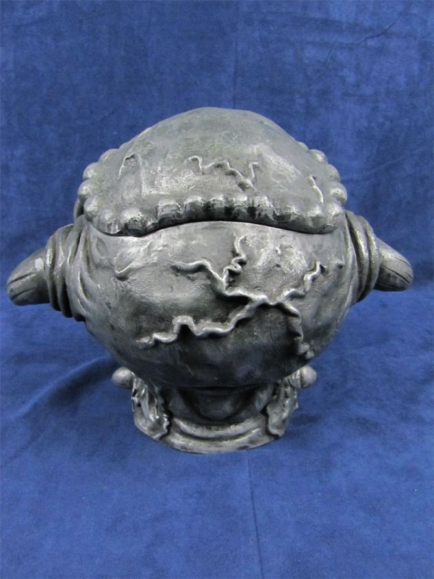 Large Screaming Gargoyle Head Astray / Stash Box Resin  