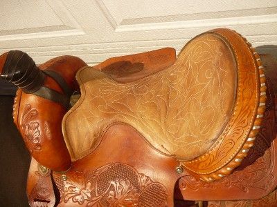 TEXAS SADDLERY BASTROP TEXAS 16 WESTERN HORSE SADDLE . IN GOOD SHAPE 