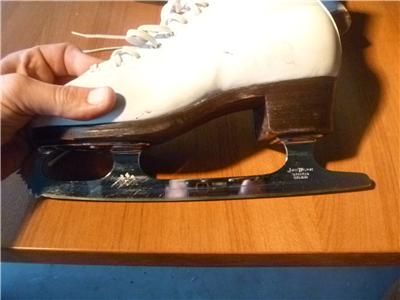   PROFESSIONAL FIGURE/ICE SKATES W/JOHN WILSON FOUR ACES BLADES  