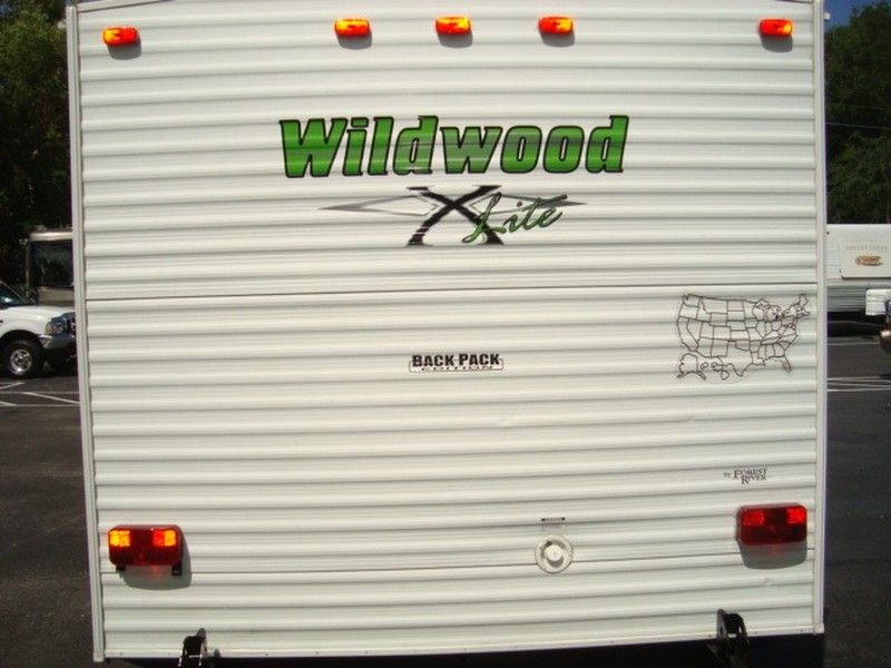 2009 WILDWOOD X LITE BACK PACK EDITION~BUNKS~ONLY5400LBS~FLAT SCREEN 