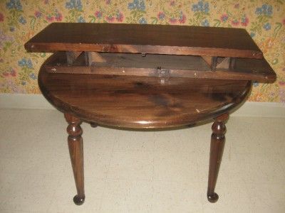   Antiqued Old Tavern Pine 48 Round Extension Thick Top Table 6093