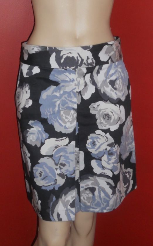 EXPRESS DESIGN STUDIO** Roses Skirt   Size XS  