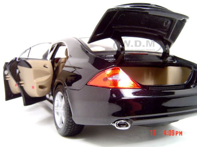 Brand new 118 scale diecast Mercedes Benz CLS Class Black by Maisto.