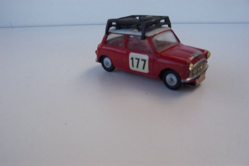 CORGI TOYS no 339 MINI COOPER S Monte Carlo 1967 Winner (177 on 