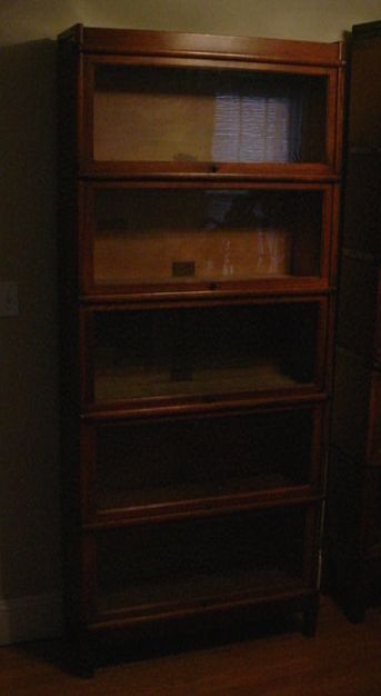 1900S GLOBE WERNICKE OAK STACKING BOOKCASE SECTION 112  