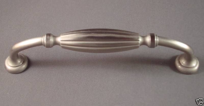 06 5 3/4 KITCHEN CABINET PULL HANDLE SATIN NICKEL  