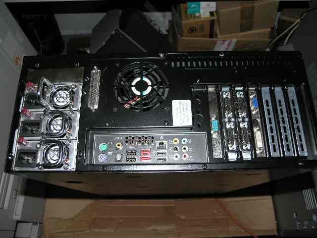 MULTI CHANNEL INGEST AND PLAYOUT VIDEO SERVER GEEVS SD  