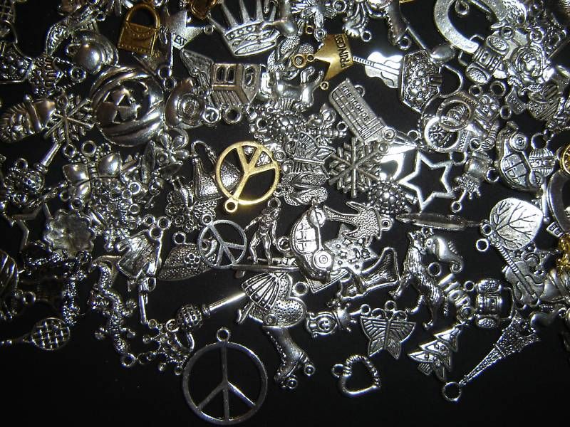   Of 125 PiEcEs ~ MiXeD SiLvER GoLd ChArMs PeNdAnTs MiX PiCk YoUR THeMeS