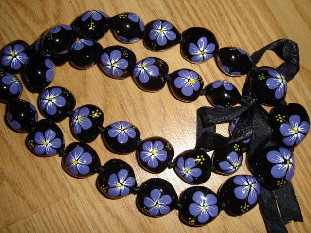 Handpainted Flower Black Kukui Nut Necklace Lei 34  