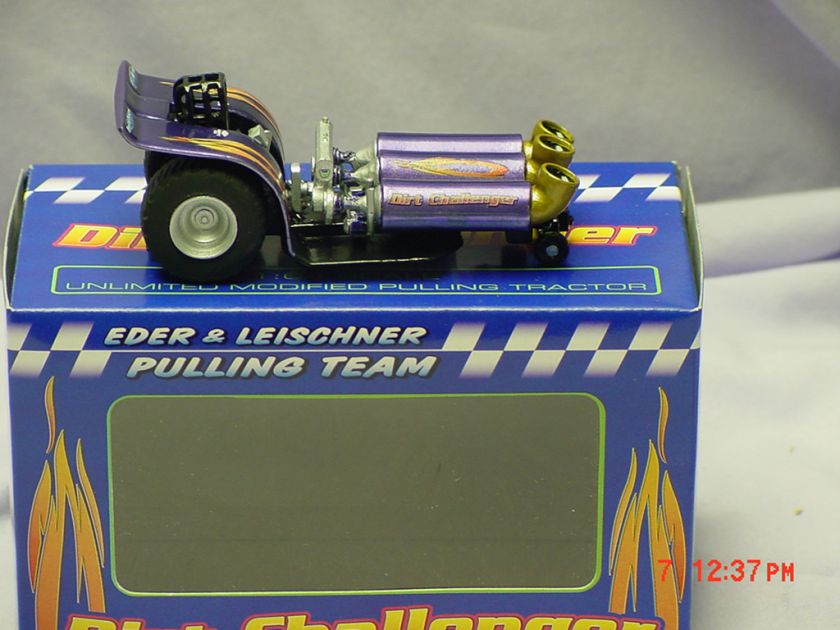 DIRT CHALLENGER PULLING TRACTOR, 1/64, NIB  