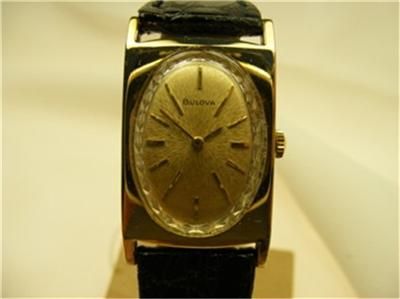 Vintage BULOVA Mens Watch OVAL CRYSTAL Circa 1967  