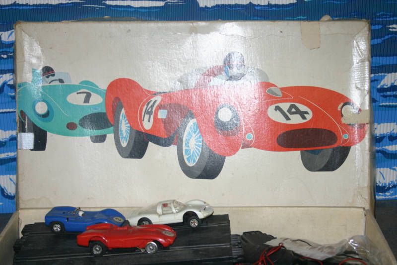 STROMBECKER, 1964 SPORTS CAR ROAD RACING SLOT SET  