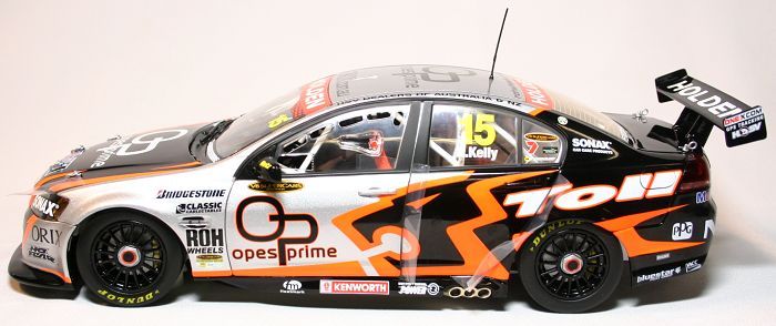 Holden Commodore VE   #15 Rick Kelly (1/2000) MANUFACTURER Classic 