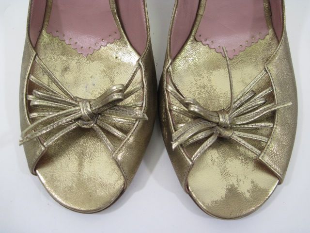 MOSCHINO Gold Leather Open Toe Pumps Shoes Sz 9.5  