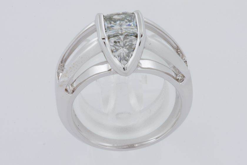 Princess Trillion Fashion Ring Design 1.8 Ct Moissanite  