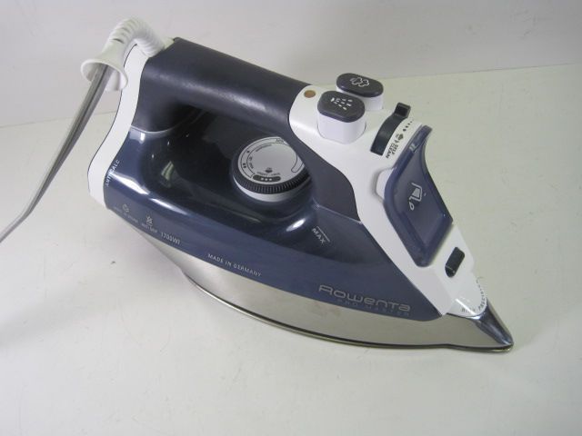 AS IS ROWENTA DW8080 PRO MASTER 1700W STEAM IRON  