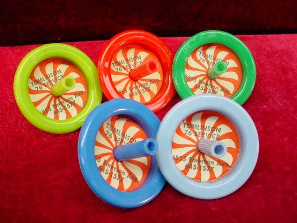 Vintage LOT 1950s GAS STATION TOY SPINNING TOPS Advertising TOMLINSON 