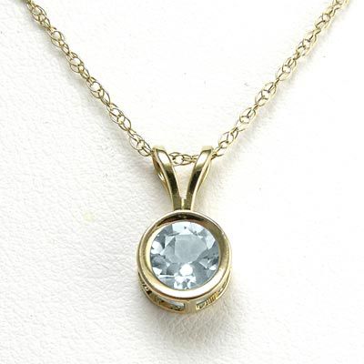 14k Solid Yellow Gold Topaz Pendant Necklace an 18 long 14k gold Rope 